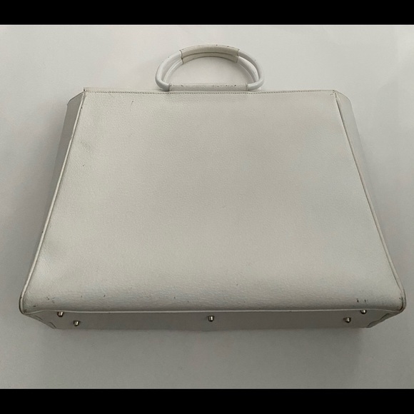 Authentic Beautiful Gucci Hand/Tote Bag - Picture 5 of 15